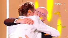 « On avait dit qu’on ne pleurerait pas » : Vincent devient le plus grand champion de « Tout le monde veut prendre sa place », Cyril Féraud finit en larmes (vidéo)