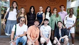 Les élèves de la « Star Academy » réunis à Roland Garros : que faisaient-ils là ? Et pourquoi Bastiaan portait-il une attelle ? (photos)