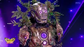 « Mask Singer » : le Cyborg démasqué ce vendredi, voici l’humoriste culte qui se cachait sous ce costume !
