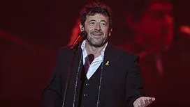 Affaire Patrick Bruel : une employée des Enfoirés raconte son malaise face à une conversation du chanteur avec Pascal Obispo, dans les coulisses de l’événement