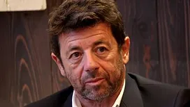 Patrick Bruel « nu sous son peignoir » : une nouvelle plainte va être déposée pour tentative de viol