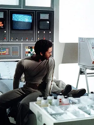 Cosmos 1999 S1 E9