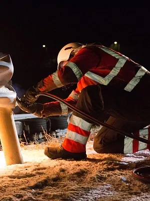 Ice Road Rescue: Highway Havoc!