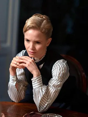 Miss Scarlet, détective privée S3 E3