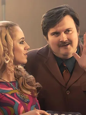 Carmen Curlers S3 E5