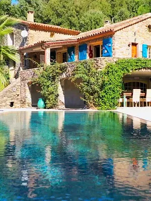 Travaux XXL : piscines et lagons