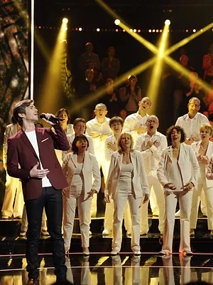 300 choeurs chantent les plus belles chansons d'amour