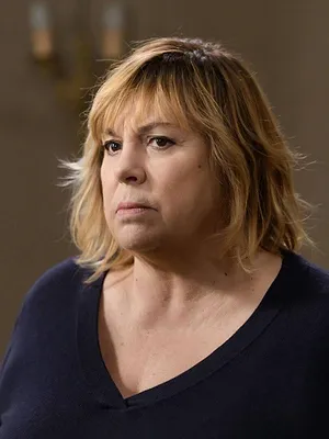 La Stagiaire S4 E8