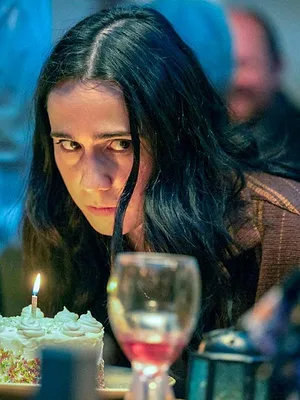 Such Brave Girls S1 E3