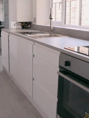 Homes Under the Hammer