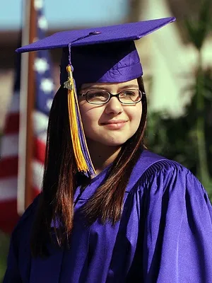 Modern Family S2 E23