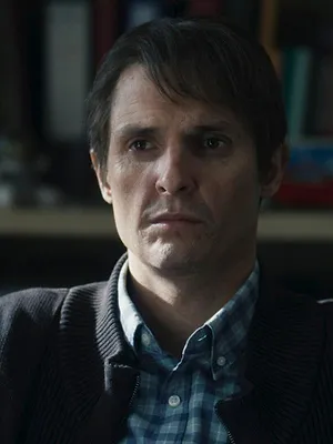 S1 E5 : Winckler (le commandant)