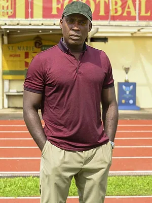 Meurtres au paradis S14 E5