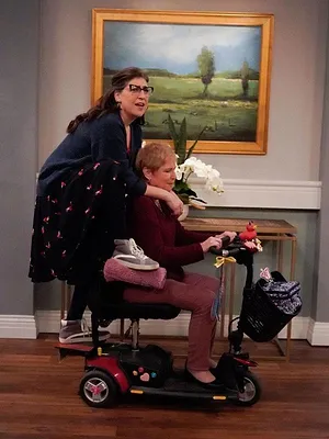 Call Me Kat S3 E11