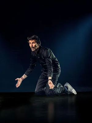 Arnaud Tsamere : 2 mariages & 1 enterrement