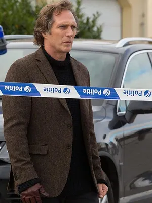 Crossing Lines S2 E5