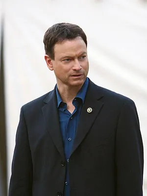 Les experts : Manhattan S4 E9