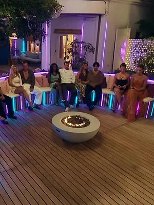 Love Island VIPS