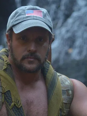 Dual Survival