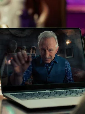 Flo S1 E94