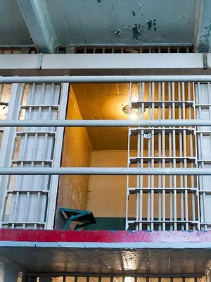 Enquêtes mystérieuses