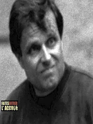 Faites entrer l'accusé