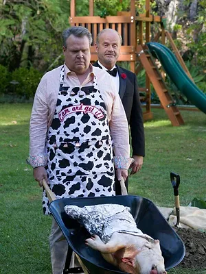 Modern Family S8 E10