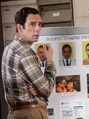 Meurtres au paradis S13 E8