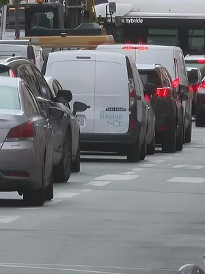 Embouteillages, parkings : dans l'enfer de la route