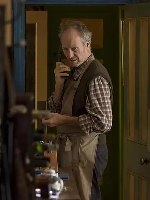 Humans S1 E2