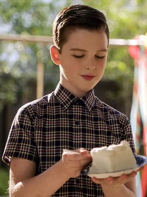 Young Sheldon S4 E1