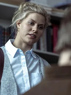 A Good Family S1 E2
