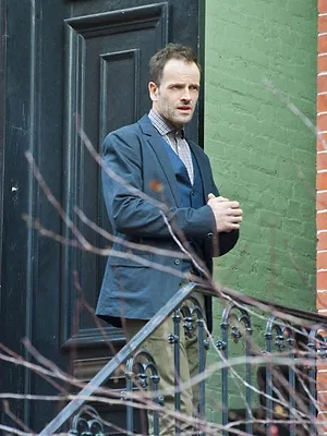 Elementary S1 E13