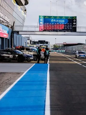 Mort sur la piste