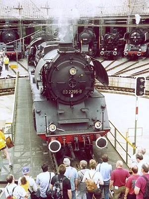 Atoylink 12PCS Train En Bois Montessori Jouet En Bois Voitures à Moteur Train Magnétique Véhicules Pour Enfants Compatibles Avec Plupart Des Trains Circuit Cadeaux Pour Garçons Filles 3 4 5 6 7