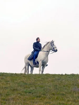 L'homme au cheval blanc