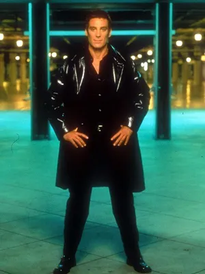 Le caméléon S1 E16