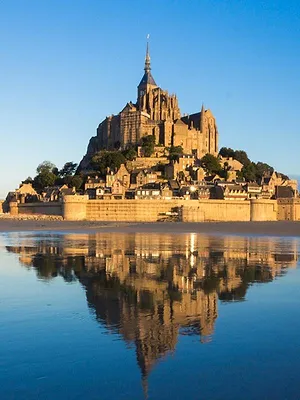 Mont-St-Michel : les défis d'une mégastructure unique au monde