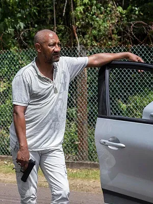 Tropiques criminels S3 E1
