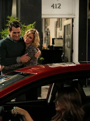 Modern Family S6 E10