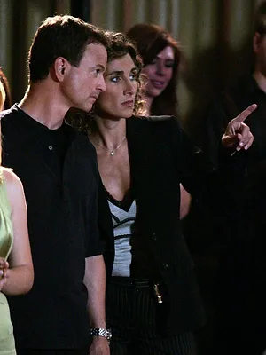 Les experts : Manhattan S6 E23