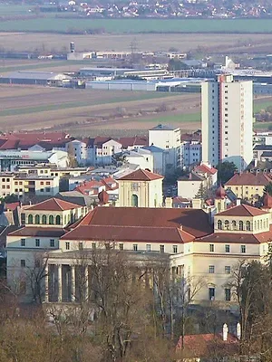 "Die kleinste Großstadt der Welt" - 100 Jahre Landeshauptstadt Eisenstadt