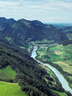 Zwischen Fels und Fluss