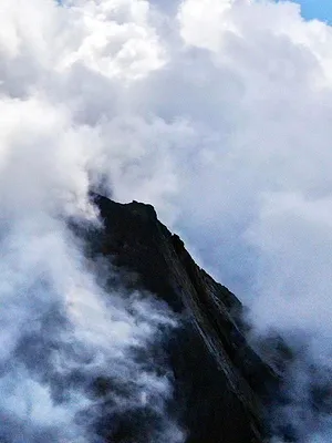 En marche sur les glaciers
