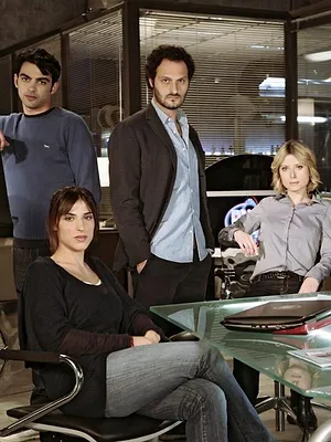 Les spécialistes : investigation scientifique S7 E1