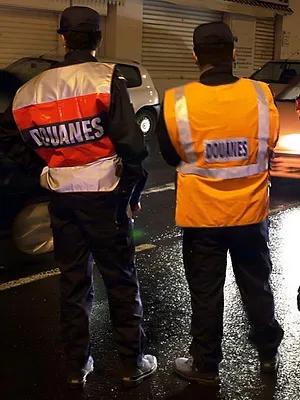 Douanes sous haute surveillance