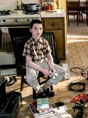 Young Sheldon S5 E1