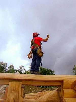 Les constructeurs de l'extrême