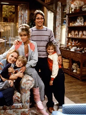 Madame est servie S2 E9