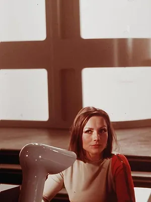 Cosmos 1999 S1 E23